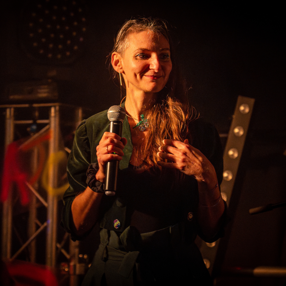 Concert des Souffleuses de Vers à l'Alternatibar dans le cadre du festival Courant Alternatif, Lyon, décembre 2025